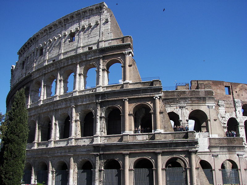 800px-Colosseum_ (Rome) _15