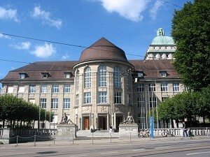 Imej Universiti Zurich